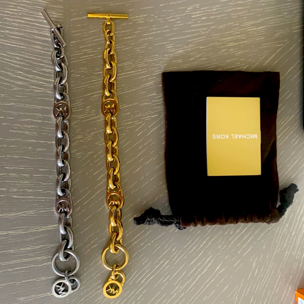 Michael kors bracelet new without tags, only $25